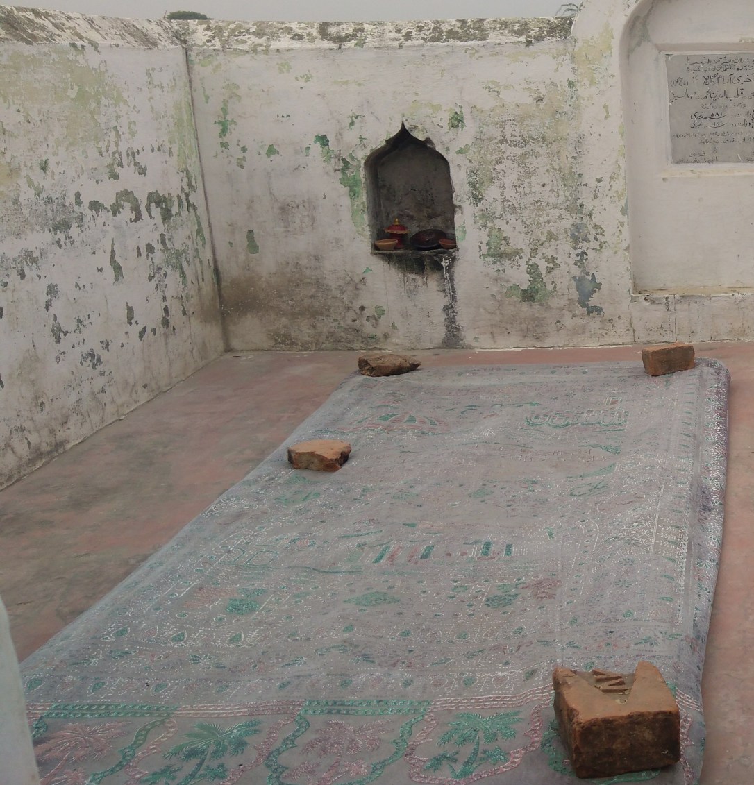 Mazaar Mubarak Hazrat Ameer Kabir Syed Nizamuddin Hasan Madni r.a