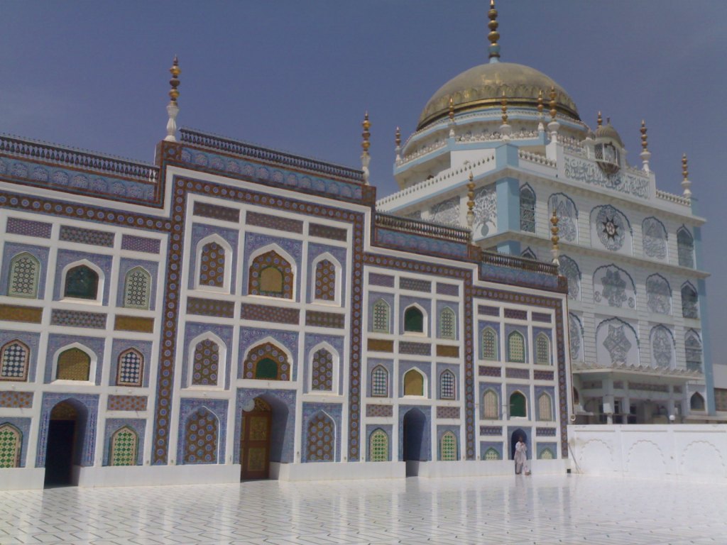 Pir_Jo_Goth_Khairpur (1)